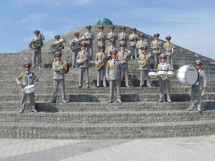 194. Pontoon Engineering Band 